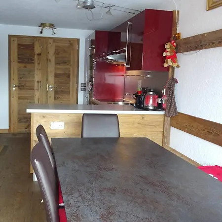 Duplex 4 Pieces, 8 Pers, Confortable, Rue Du Centre, Garage, Plein Sud - Fr-1-802-95 Apartment